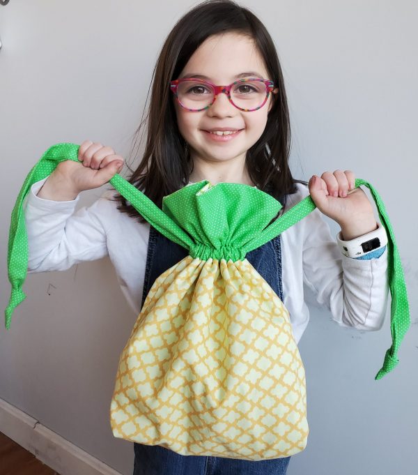 pineapple pouch drawstring bag sewing project image